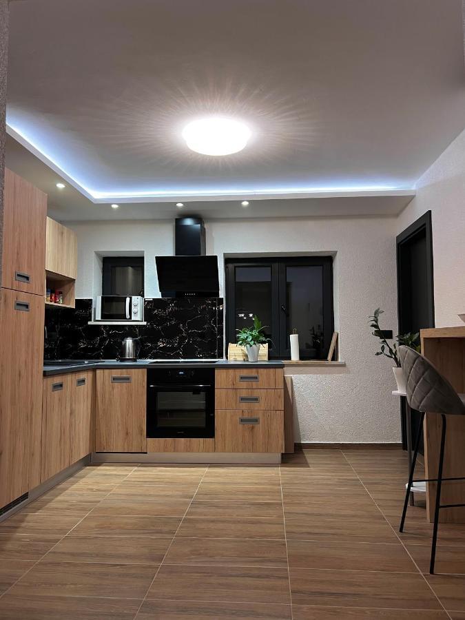 Betty Apartments Borik - Whole Ground Floor Rovinj Buitenkant foto