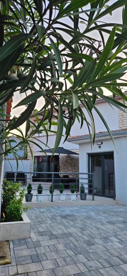 Betty Apartments Borik - Whole Ground Floor Rovinj Buitenkant foto